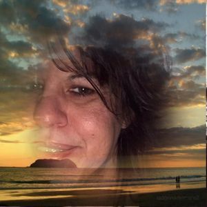 Meet your Posher, Debbie